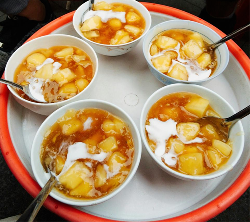 Ch&egrave; sắn n&oacute;ng - Thức qu&agrave; m&ugrave;a đ&ocirc;ng giản dị khiến người H&agrave; Nội thương nhớ  - Ảnh 3.