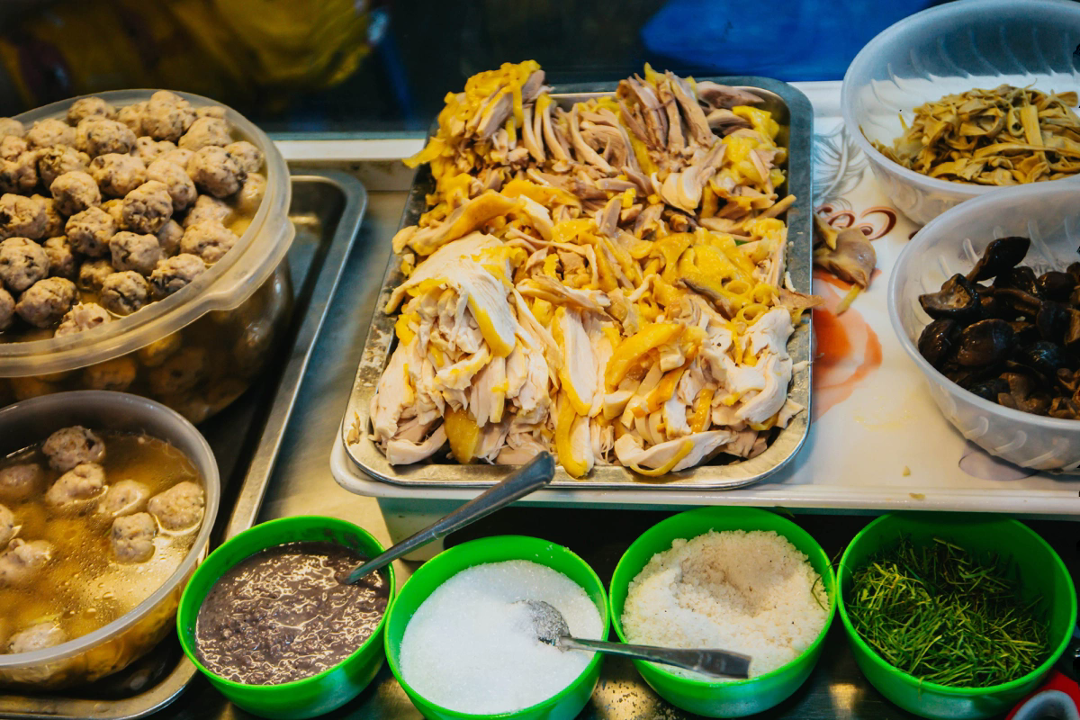 B&uacute;n thang b&agrave; Đức - giữ trọn n&eacute;t tinh tế của m&oacute;n ăn cầu kỳ bậc nhất H&agrave; th&agrave;nh- Ảnh 6.