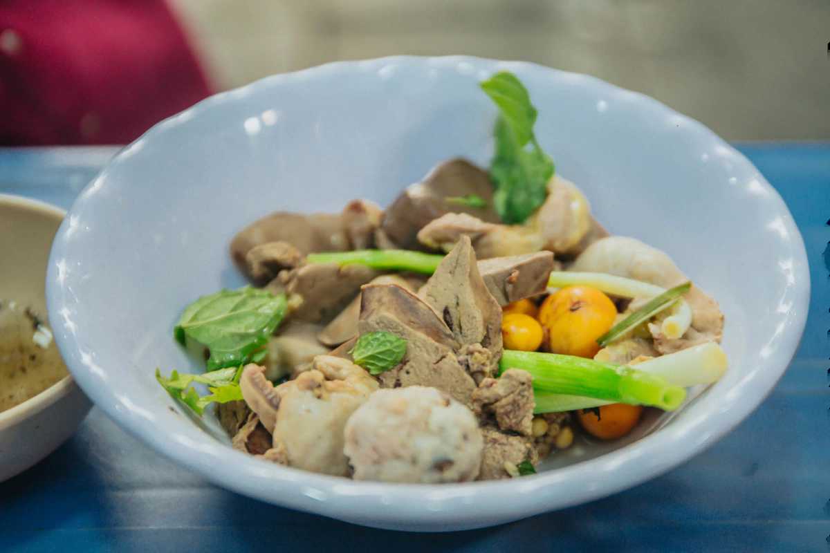 B&uacute;n thang b&agrave; Đức - giữ trọn n&eacute;t tinh tế của m&oacute;n ăn cầu kỳ bậc nhất H&agrave; th&agrave;nh- Ảnh 10.