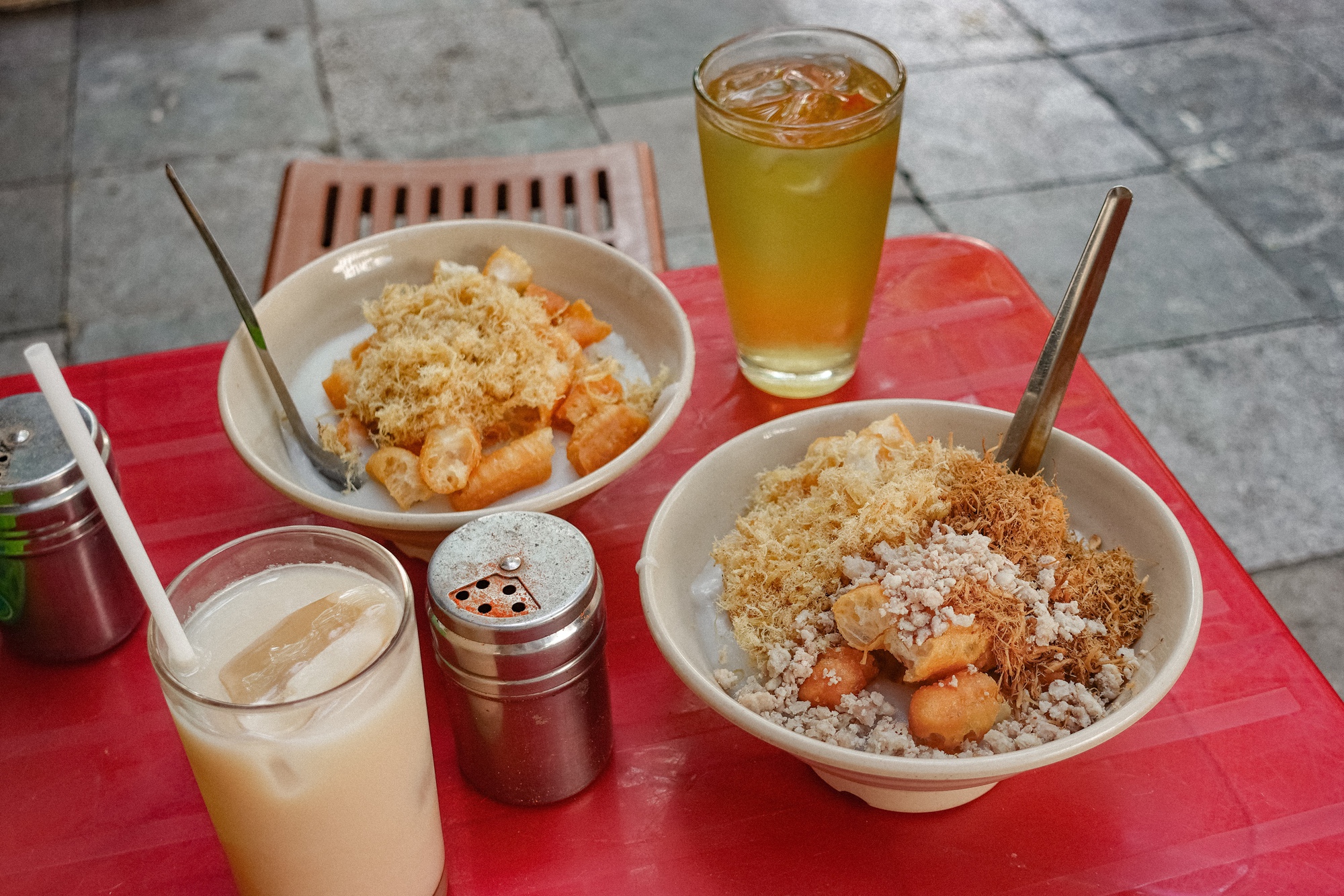 Ch&aacute;o Thắng 71 Ph&ugrave;ng Hưng - H&agrave;ng ch&aacute;o sườn "huyền thoại" ở phố cổ H&agrave; Nội- Ảnh 9.