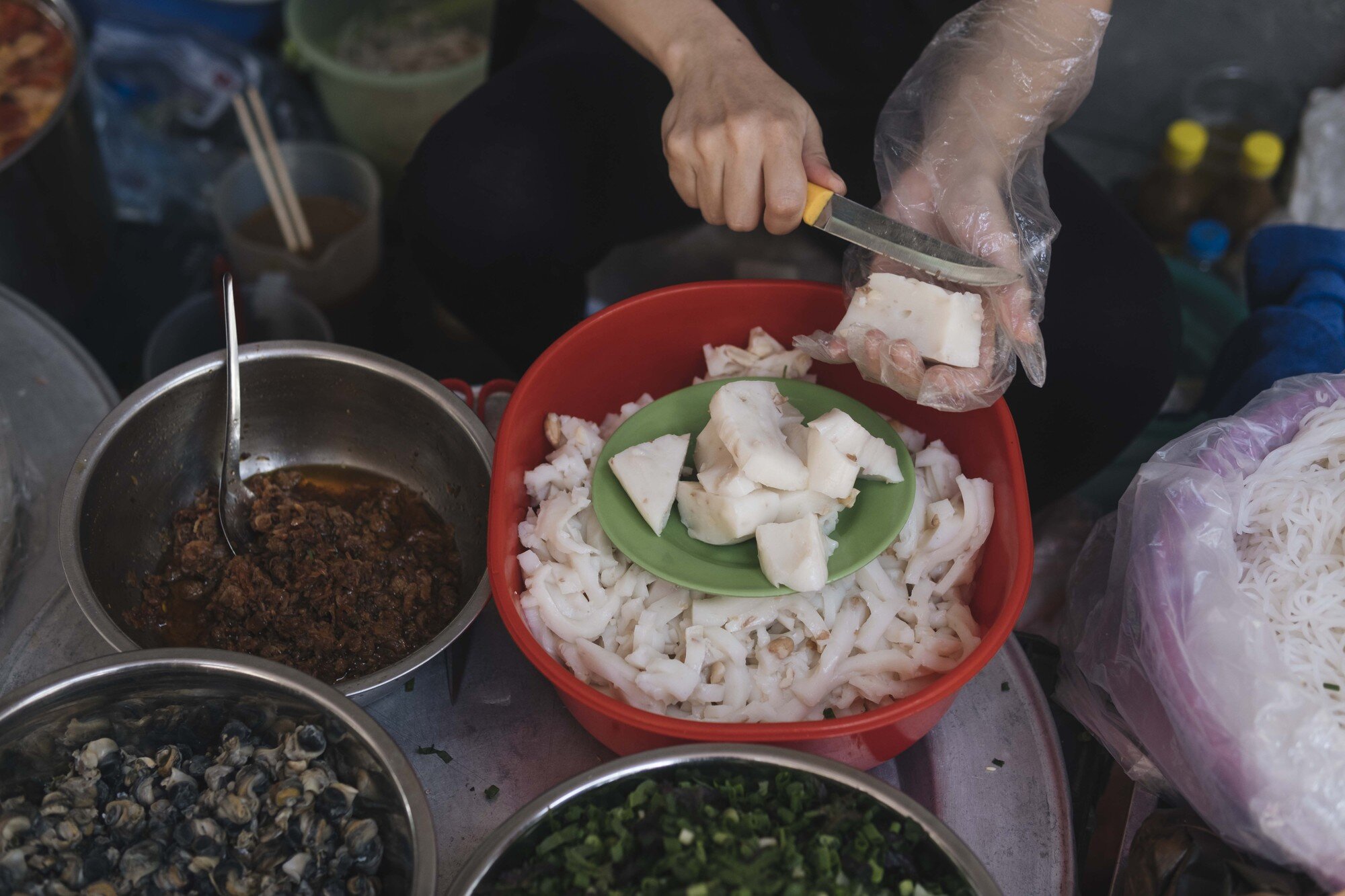 B&aacute;nh đ&uacute;c ri&ecirc;u l&agrave;ng C&oacute;t: Thứ qu&agrave; b&igrave;nh dị của người Tr&agrave;ng An- Ảnh 3.