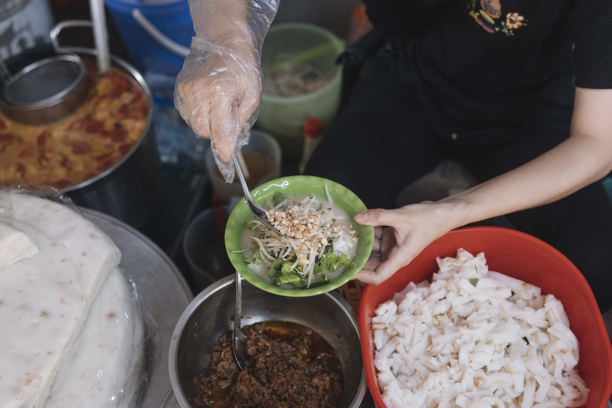 B&aacute;nh đ&uacute;c ri&ecirc;u l&agrave;ng C&oacute;t: Thứ qu&agrave; b&igrave;nh dị của người Tr&agrave;ng An- Ảnh 5.