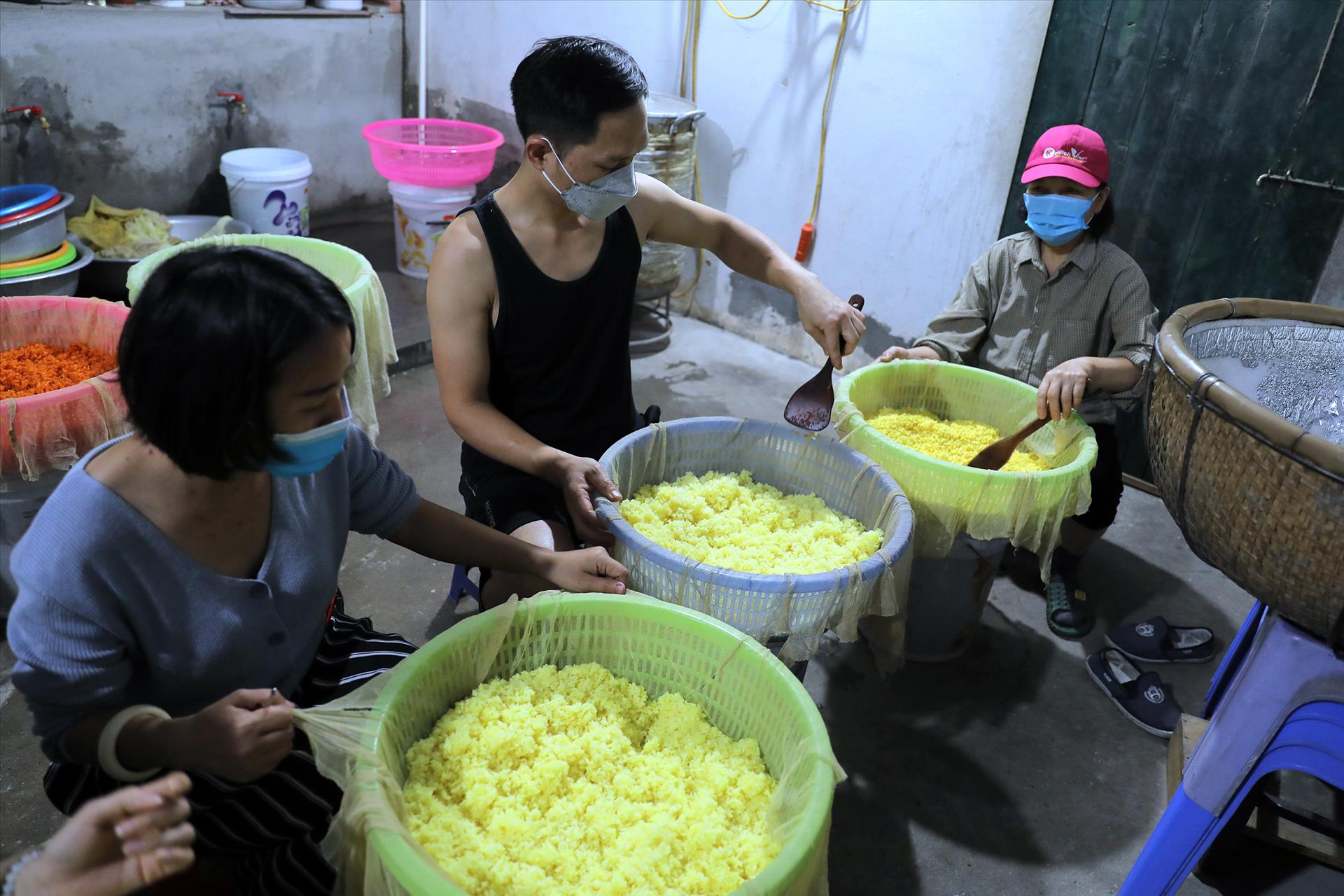 Giải m&atilde; tuyệt kỹ "đồ x&ocirc;i hai lửa" gi&uacute;p x&ocirc;i Ph&uacute; Thượng dẻo thơm nức tiếng Kinh kỳ- Ảnh 6.
