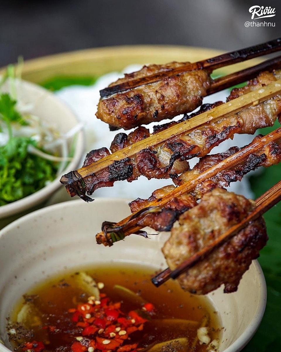 B&uacute;n chả que tre - Hương vị mộc mạc, g&oacute;i trọn k&yacute; ức H&agrave; th&agrave;nh xưa- Ảnh 9.
