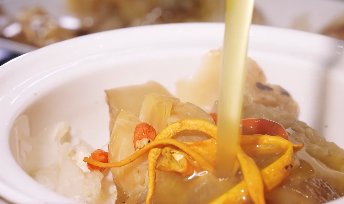 Tam cung mỹ vị: Tuyệt kỹ 48 giờ chưng cất tạo n&ecirc;n vị ngon chữa l&agrave;nh th&acirc;n - t&acirc;m - tr&iacute;- Ảnh 3.