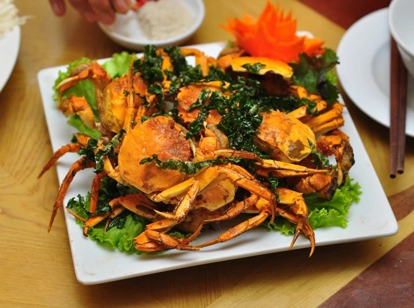 Đặc sản "cua l&ocirc;ng Việt" hiếm c&oacute; kh&oacute; t&igrave;m cỡ n&agrave;o m&agrave; giới s&agrave;nh ăn r&aacute;o riết săn l&ugrave;ng mỗi m&ugrave;a heo may?- Ảnh 8.