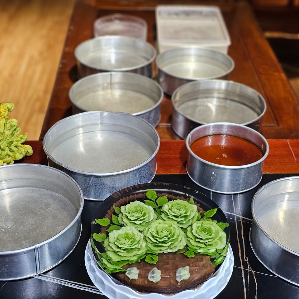 B&aacute;nh rau c&acirc;u b&aacute;ch hoa: Tuyệt t&aacute;c nghệ thuật kết tinh từ hương sắc thi&ecirc;n nhi&ecirc;n, vị ngọt l&agrave;nh từ những nguy&ecirc;n liệu thuần khiết- Ảnh 2.