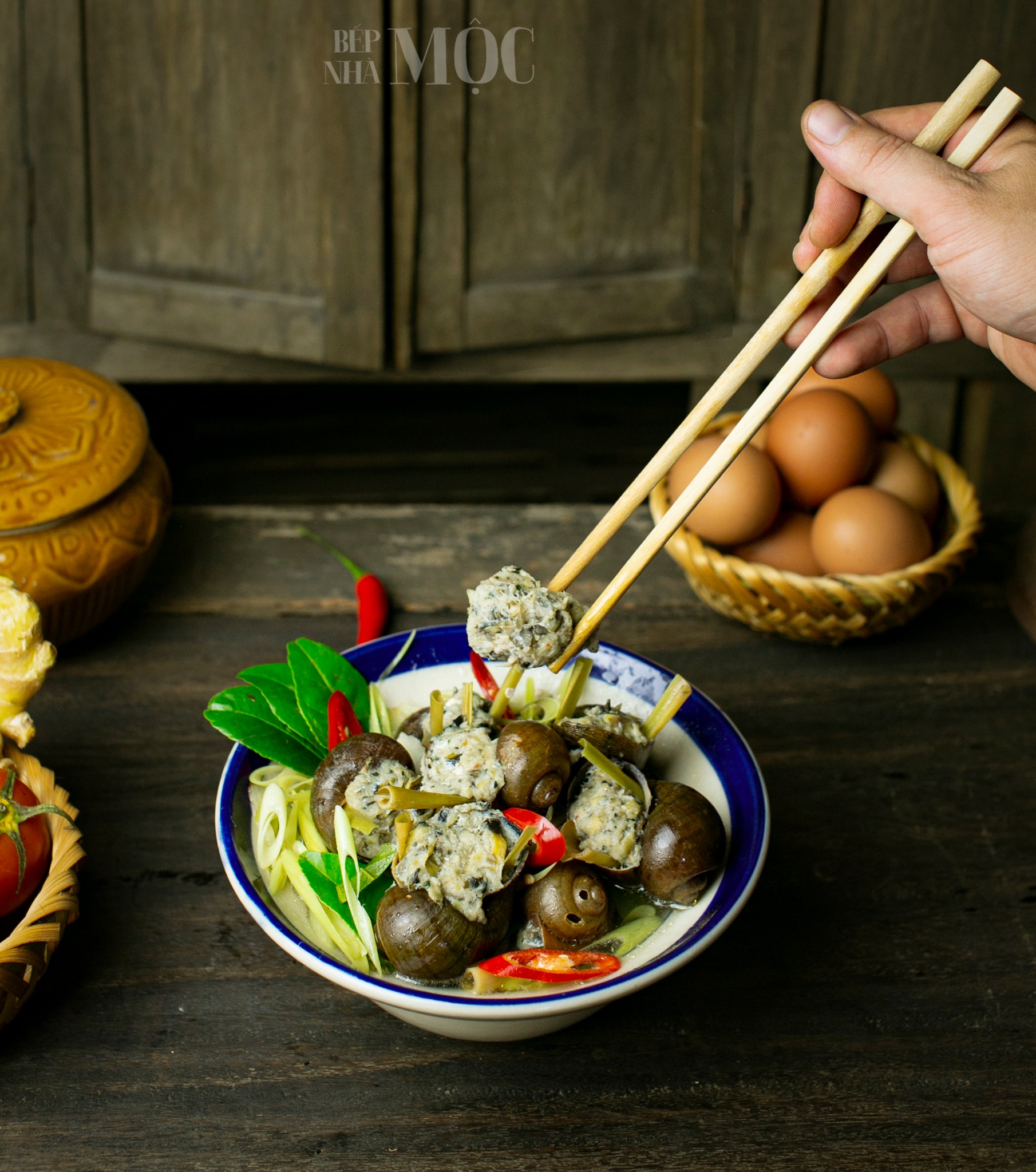 Hương vị kinh kỳ e ấp sau lớp l&aacute; gừng mộc mạc, đ&aacute;nh thức k&yacute; ức ẩm thực H&agrave; th&agrave;nh giản dị m&agrave; tinh tế- Ảnh 7.