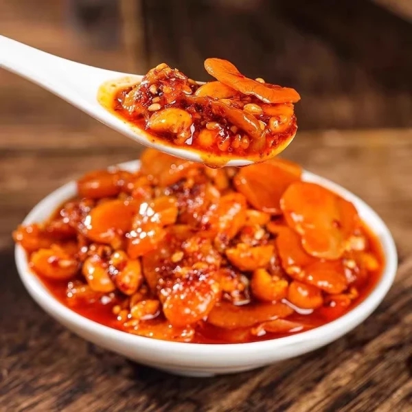 Phở chấm thịt g&aacute;c bếp: B&aacute;nh phở tr&aacute;ng tay g&oacute;i trọn thức qu&agrave; đại ng&agrave;n, ch&eacute;n tương đậu xị của người N&ugrave;ng g&acirc;y thương nhớ- Ảnh 4.