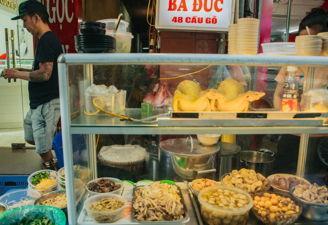 B&uacute;n thang b&agrave; Đức - giữ trọn n&eacute;t tinh tế của m&oacute;n ăn cầu kỳ bậc nhất H&agrave; th&agrave;nh- Ảnh 8.