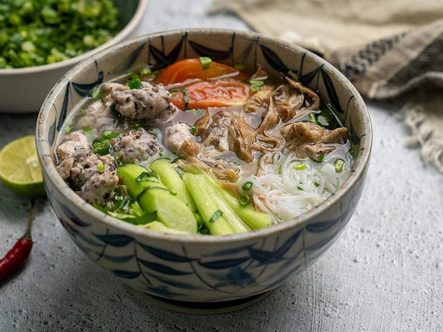 B&uacute;n dọc m&ugrave;ng H&agrave; Nội: Thức qu&agrave; thanh tao g&oacute;i trọn n&eacute;t tinh tế đất Kinh Kỳ- Ảnh 3.