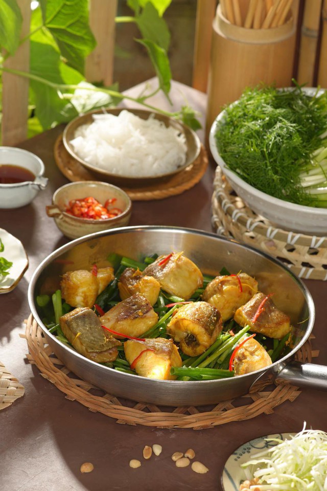 Chả c&aacute; L&atilde; Vọng - Di sản ẩm thực hơn 150 năm, nơi mỗi chảo c&aacute; l&agrave; một trải nghiệm văn h&oacute;a H&agrave; Nội- Ảnh 3.