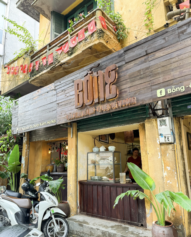 Gạch cua chưng mỡ h&agrave;nh, ốc nhồi thịt g&acirc;y thương nhớ: Thực đơn &ldquo;chuẩn cơm nh&agrave;&rdquo; giữa l&ograve;ng H&agrave; Nội- Ảnh 2.
