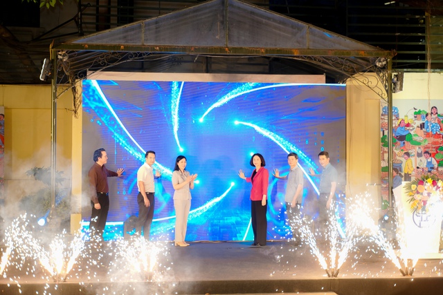 H&agrave; Nội ch&iacute;nh thức ra mắt Cổng th&ocirc;ng tin An to&agrave;n thực phẩm: Xo&aacute; sạch vi phạm, "la b&agrave;n" t&igrave;m điểm ăn ngon- Ảnh 2.