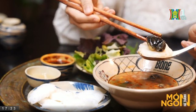 Rủ nhau l&ecirc;n phố l&agrave;m ch&uacute;t qu&agrave; xưa mang t&ecirc;n "B&uacute;n ốc nguội"- Ảnh 2.