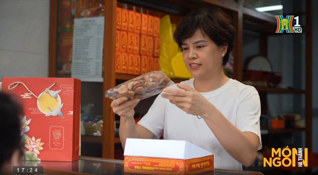 C&oacute; một hương vị rất Trung Thu l&agrave; đặc sản H&agrave; Th&agrave;nh: B&aacute;nh chả l&aacute; chanh- Ảnh 2.