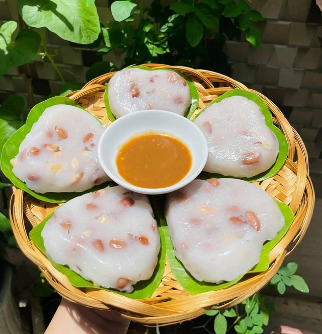 B&aacute;nh đ&uacute;c ri&ecirc;u l&agrave;ng C&oacute;t: Thứ qu&agrave; b&igrave;nh dị của người Tr&agrave;ng An- Ảnh 15.