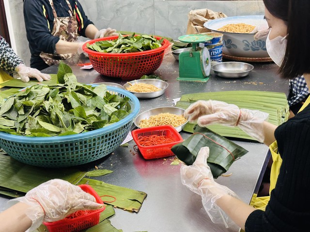 Nem Ph&ugrave;ng: Thức qu&agrave; d&acirc;n d&atilde; xứ Đo&agrave;i, ăn m&ugrave;a n&agrave;o cũng ngon, ăn l&uacute;c n&agrave;o cũng hợp- Ảnh 3.