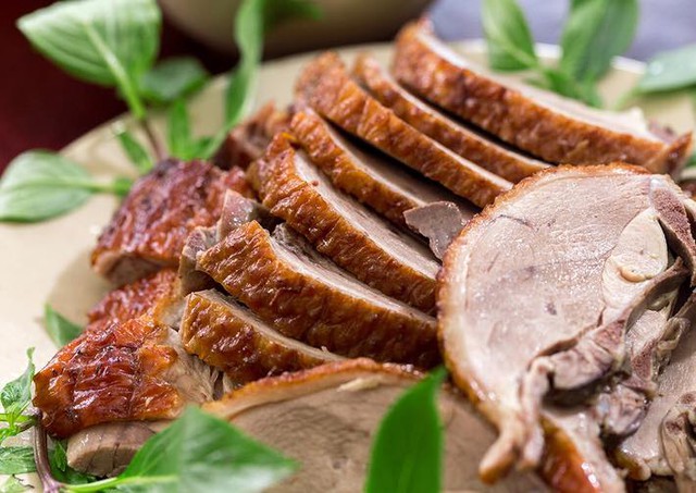 Ngan nướng than hoa - Bản giao hưởng tuyệt mỹ của ngũ vị thảo mộc- Ảnh 1.