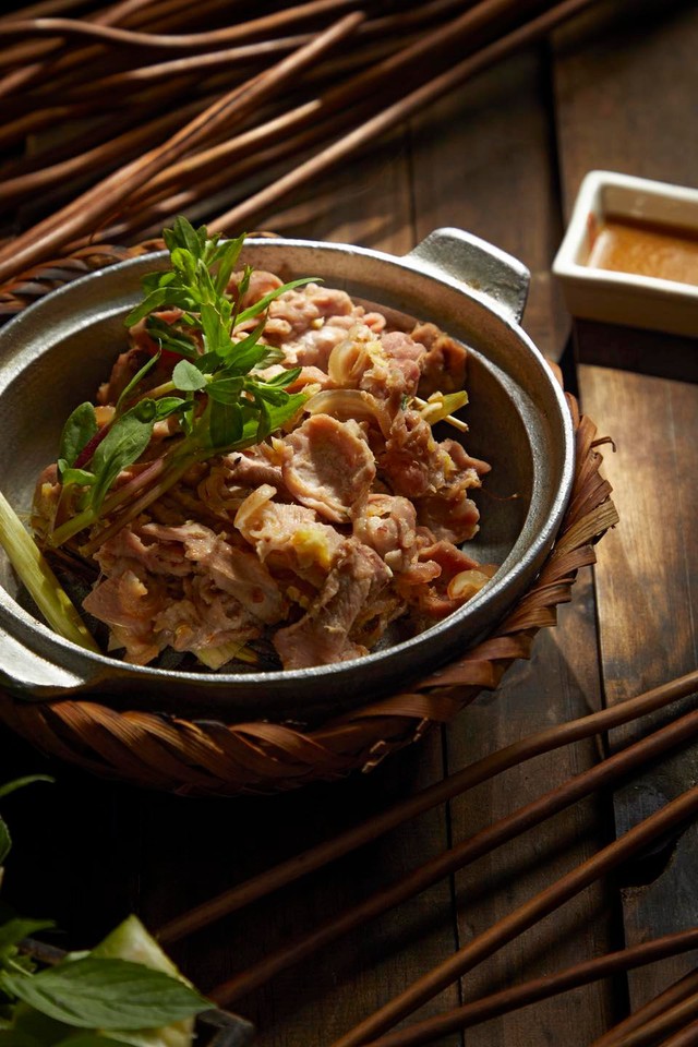B&ecirc; sữa cuốn x&ocirc;ng hơi: Sự giao thoa tinh tế giữa vị ngọt cao nguy&ecirc;n v&agrave; hương thơm rau rừng T&acirc;y Bắc- Ảnh 4.