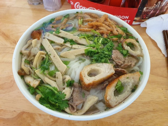 Phở chay dưỡng sinh: Chắt chiu vị thanh m&aacute;t từ rau củ, hương ngọt l&agrave;nh nu&ocirc;i dưỡng th&acirc;n t&acirc;m- Ảnh 5.