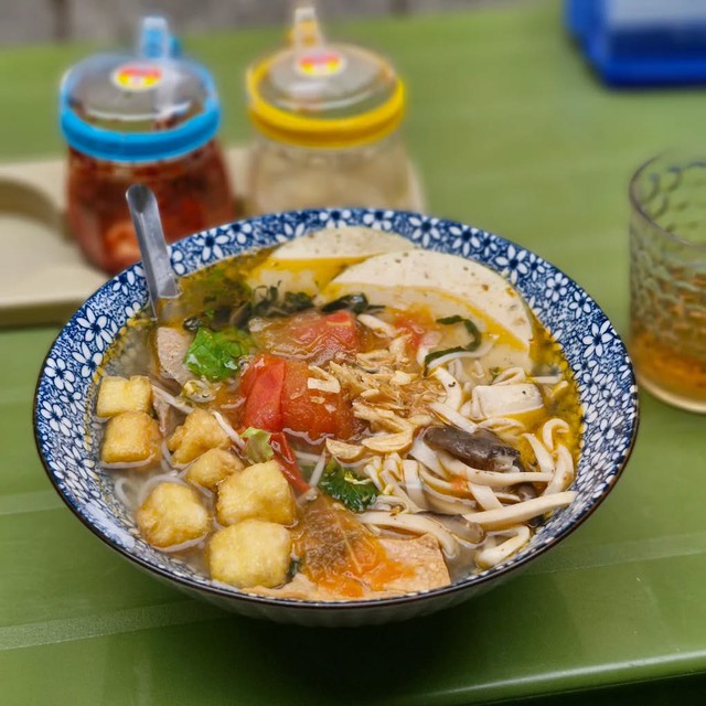 Phở chay dưỡng sinh: Chắt chiu vị thanh m&aacute;t từ rau củ, hương ngọt l&agrave;nh nu&ocirc;i dưỡng th&acirc;n t&acirc;m- Ảnh 3.