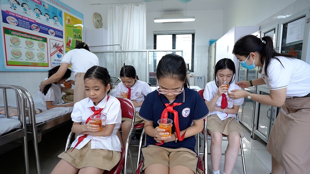Phường Láng tổ chức diễn tập điều tra, xử trí vụ ngộ độc thực phẩm- Ảnh 7. Phường Láng tổ chức diễn tập điều tra, xử trí vụ ngộ độc thực phẩm- Ảnh 7.