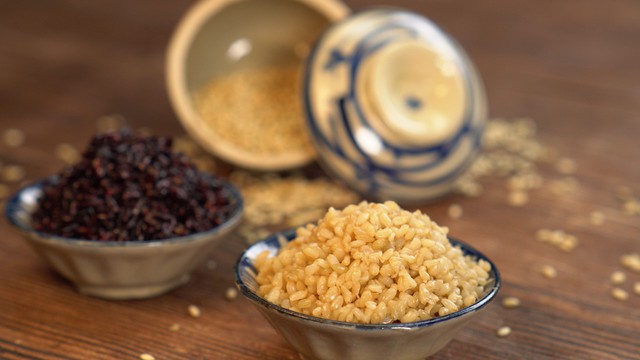 Men thơm nếp c&aacute;i hoa v&agrave;ng ng&agrave;y Tết Đoan Ngọ: Nồng n&agrave;n hương xưa giữ hồn phố thị - Ảnh 1.