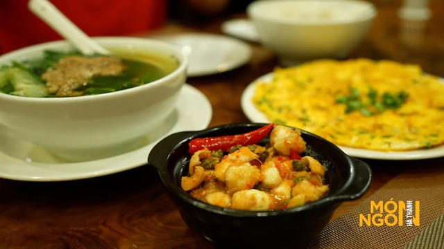 Cà pháo dầm nụ bạch hoa: Món ăn dân dã nâng tầm hương vị Việt, giòn thơm thanh mát đưa cơm ngày hè- Ảnh 1. Cà pháo dầm nụ bạch hoa: Món ăn dân dã nâng tầm hương vị Việt, giòn thơm thanh mát đưa cơm ngày hè- Ảnh 1.