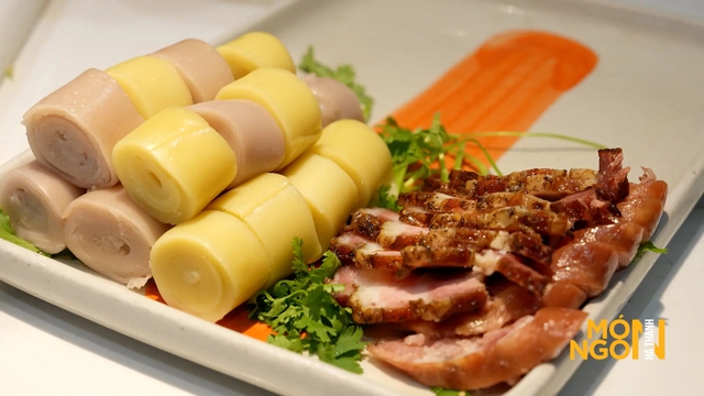 Phở chấm thịt g&aacute;c bếp: B&aacute;nh phở tr&aacute;ng tay g&oacute;i trọn thức qu&agrave; đại ng&agrave;n, ch&eacute;n tương đậu xị của người N&ugrave;ng g&acirc;y thương nhớ- Ảnh 6.