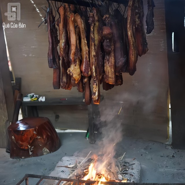 Phở chấm thịt g&aacute;c bếp: B&aacute;nh phở tr&aacute;ng tay g&oacute;i trọn thức qu&agrave; đại ng&agrave;n, ch&eacute;n tương đậu xị của người N&ugrave;ng g&acirc;y thương nhớ- Ảnh 2.