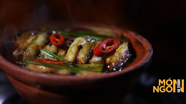 C&aacute; bống kho l&aacute; gừng: Từ m&oacute;n qu&ecirc; b&igrave;nh dị th&agrave;nh tinh hoa ẩm thực Việt, n&iacute;u ch&acirc;n thực kh&aacute;ch bằng hương vị kh&oacute; qu&ecirc;n- Ảnh 5.