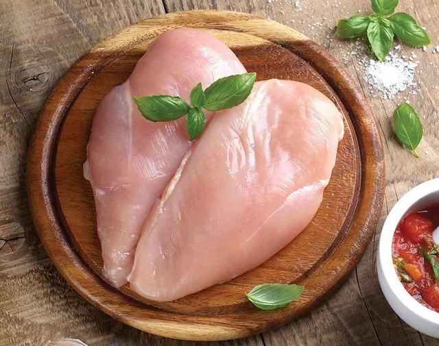 G&agrave; x&agrave;o hạt điều: H&agrave;nh tr&igrave;nh kết nối truyền thống v&agrave; hiện đại, mang đến trải nghiệm tr&ograve;n vị trong từng bữa cơm nh&agrave;- Ảnh 2.