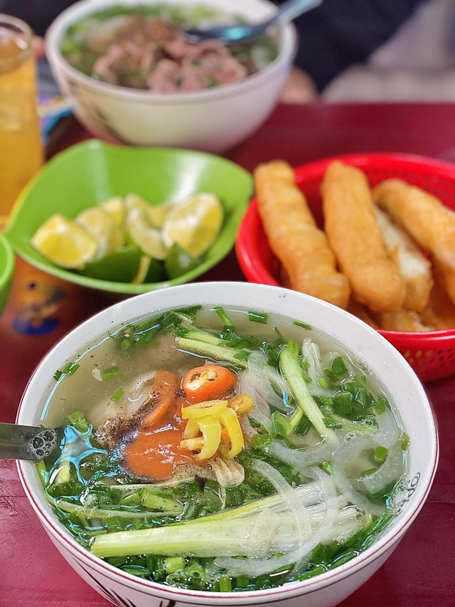 Phở Kh&ocirc;i H&oacute;i phố H&agrave;ng Vải: Hơn 30 năm giữ vị phở b&ograve; truyền thống từ thời Mậu Dịch giữa l&ograve;ng phố cổ H&agrave; Nội- Ảnh 2.