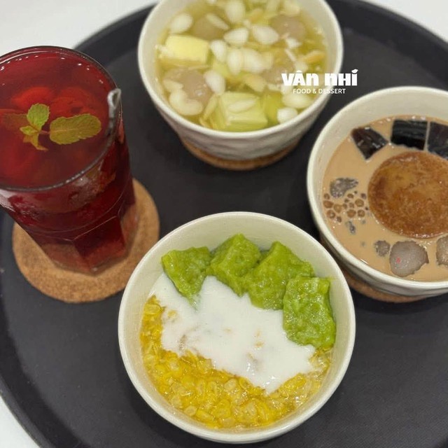 Ch&egrave; ng&ocirc; cốm x&agrave;o: M&oacute;n qu&agrave; vặt m&ugrave;a thu thanh tao, dẻo ngọt tự nhi&ecirc;n, mang đậm hương vị đồng qu&ecirc; truyền thống- Ảnh 3.