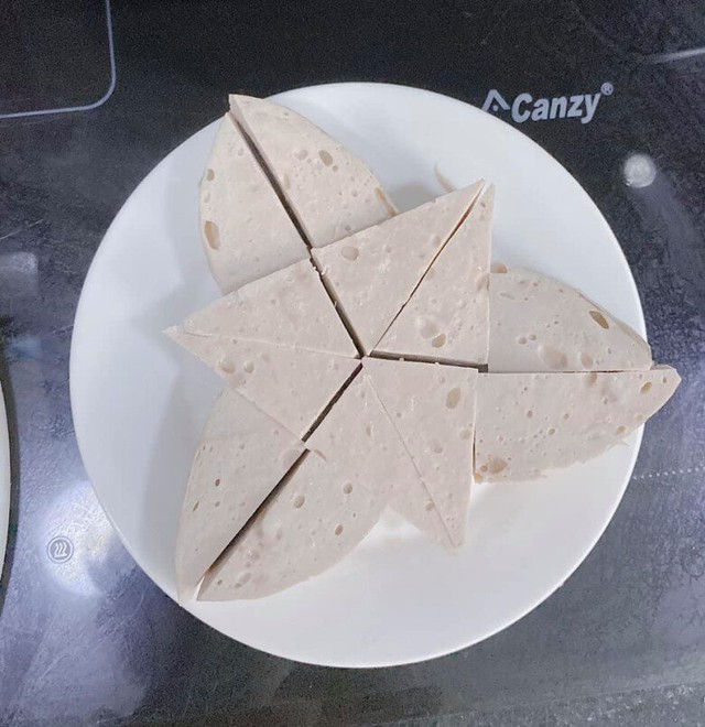 Gi&ograve; lụa T&acirc;n Hội hơn 60 năm giữ trọn vị truyền thống, mẹo giữ thịt v&agrave; cối lu&ocirc;n lạnh s&acirc;u khiến gi&ograve; kh&ocirc;ng bị bở- Ảnh 3.