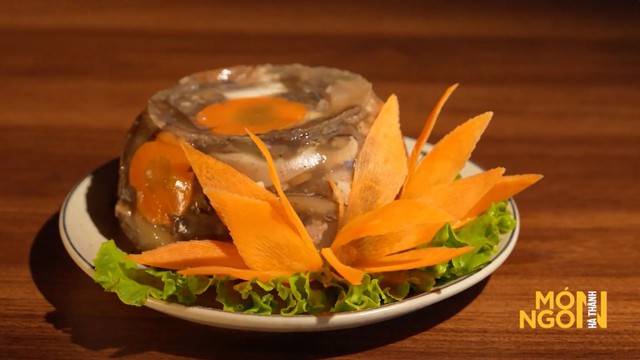 Thịt đ&ocirc;ng: M&oacute;n ăn m&ugrave;a lạnh trong veo, mềm tan, vị thanh nhẹ lan tỏa từ bữa cơm gia đ&igrave;nh đến b&agrave;n ăn hiện đại- Ảnh 1.