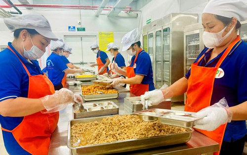 Chuẩn hóa quy trình, số hóa giám sát bữa ăn bán trú