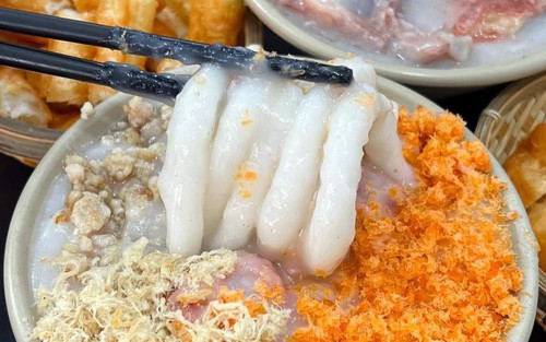 Thưởng thức cháo se: Món cháo "ăn bằng đũa" độc đáo của người Hà Nội
