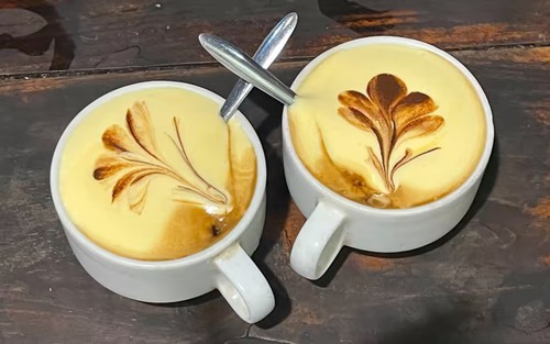 Cà phê trứng: Từ "giải pháp tình thế" đến "Cappuccino kiểu Việt" vạn người mê