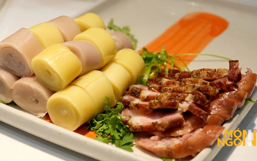 Phở chấm thịt gác bếp: Bánh phở tráng tay gói trọn thức quà đại ngàn, chén tương đậu xị của người Nùng gây thương nhớ